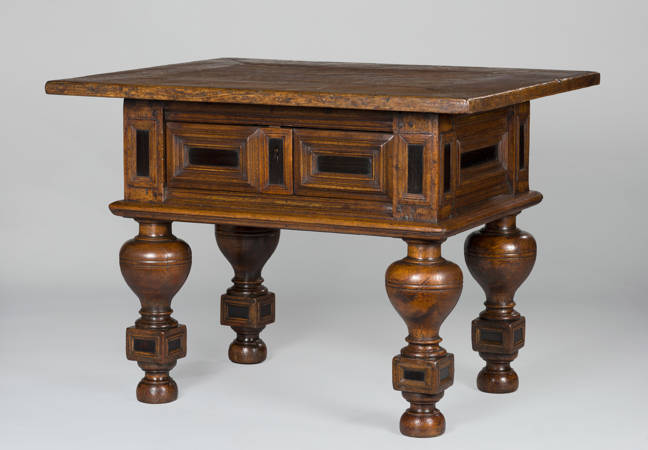 Anoniem Betaaltafel Bailiff Table