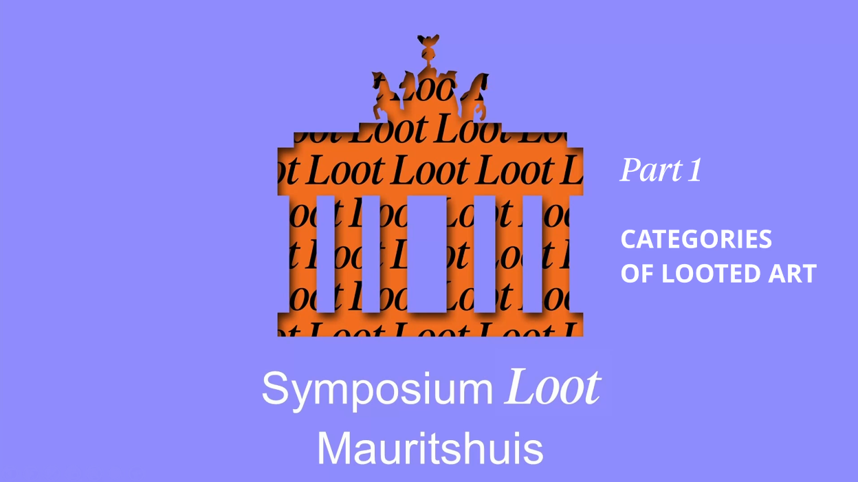 Uitsnede van de Brandenburger Tor in het paars met in het oranje daarachter Roofkunst. Tekst: part 1. Categories of looted art. Symposium Loot Mauritshuis.