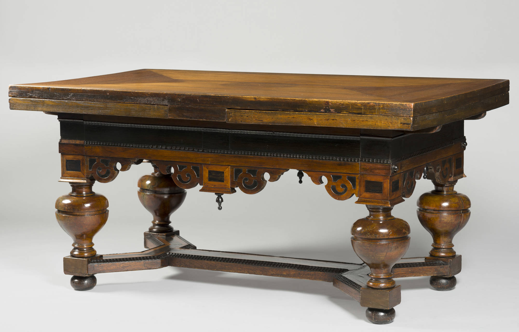Anoniem Balpoottafel ('Trektafel')